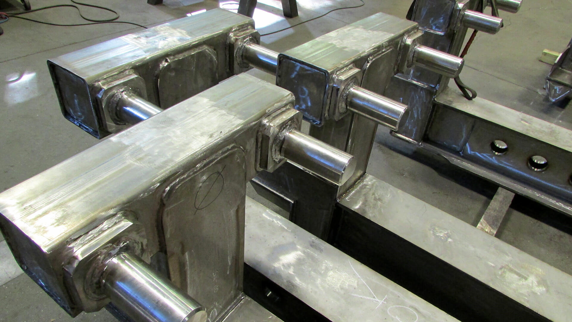 turning-and-boring boring milling